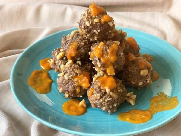 Misket Köfte Topları